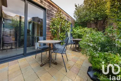 Building at LENS (62300)