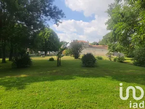 Maison à Courcelles (17400)