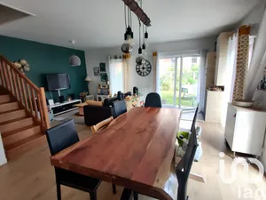 Apartment at Neuilly-sur-Marne (93330)