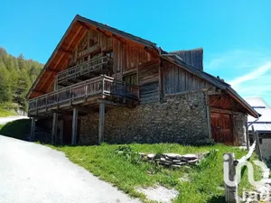 Chalet at Château-Ville-Vieille (05350)