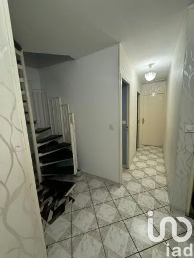 Duplex in Sarcelles (95200)