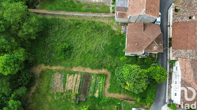 Maison à Bellevigne (16120)