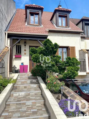 Maison traditionnelle à Tremblay-en-France (93290)
