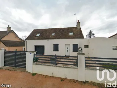 Traditional house at Neuilly-le-Réal (03340)