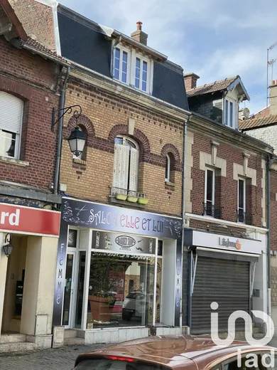Building in Noyon (60400)