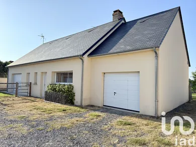 House in SAINT-MARTIN DE BREHAL (50290)