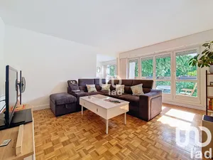 Apartment in Évry (91000)