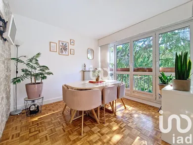 Appartement à Évry (91000)