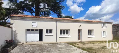 Maison de village à Cherves-Richemont (16370)