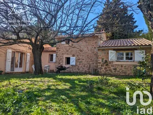 Maison à Méounes-lès-Montrieux (83136)