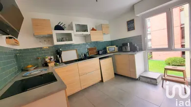 Apartment at Les Ulis (91940)