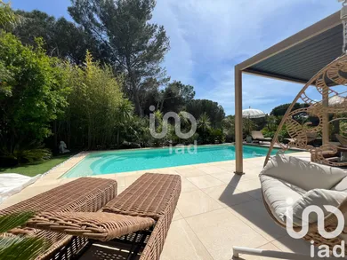 Architectural house at Fréjus (83600)