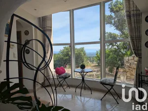 Maison d'architecte à Villeneuve-lès-Avignon (30400)