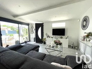 Maison traditionnelle à Ozoir-la-Ferrière (77330)