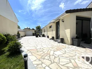 Maison traditionnelle à Ozoir-la-Ferrière (77330)