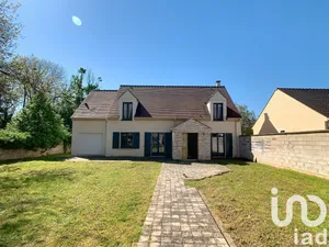 Maison traditionnelle à Bransles (77620)