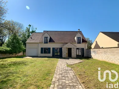 Maison traditionnelle à Bransles (77620)
