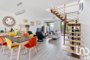 Architectural house at ORVAULT (44700)