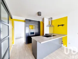 Apartment at Vouneuil-sous-Biard (86580)