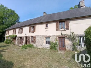 Longere at SAINT-SAUVEUR-VILLAGES (50490)