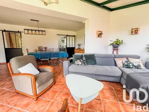 Maison à Villeneuve-le-Comte (77174)