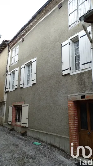 Village house at Puylaurens (81700)