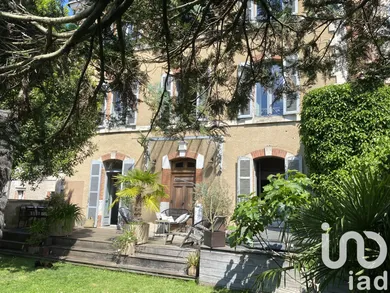 Mansion at Cahors (46000)