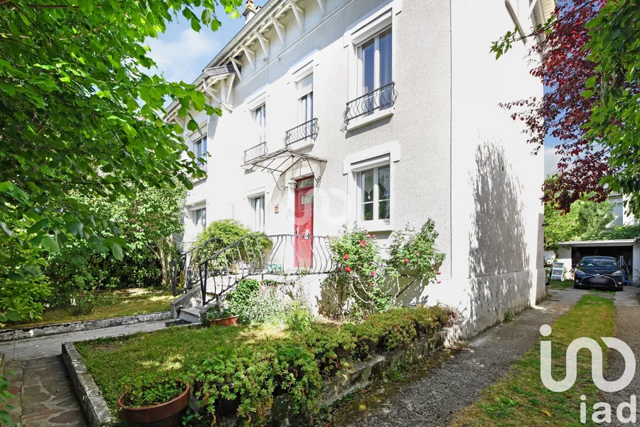 Maison traditionnelle à Bry-sur-Marne (94360) photo 3