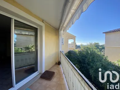 Apartment in La Croix-Valmer (83420)