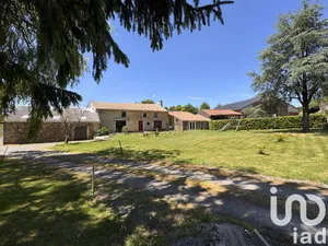 Maison de campagne à Terval (85120)