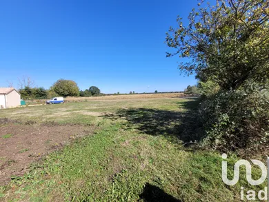 Building plot in Vernon (86340)