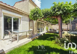 House at Le Pontet (84130)