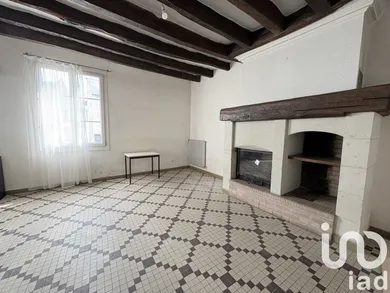 Village house in Brain-sur-Allonnes (49650)