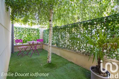 Apartment at Bièvres (91570)