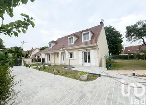 Maison à Saint-Vrain (91770)