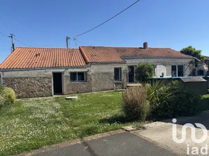 House at Le Bignon (44140)