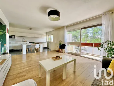 Appartement à Aix-en-Provence (13100)