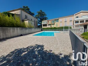 Appartement à Saint-Maximin-la-Sainte-Baume (83470)