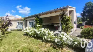 Traditional house at Saint-Saturnin-lès-Apt (84490)