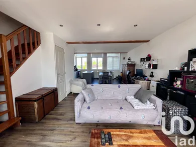Duplex à Pont-à-Marcq (59710)