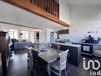 Duplex à Pont-à-Marcq (59710)