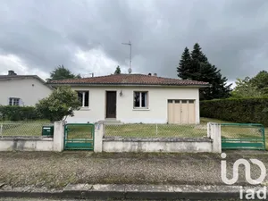 Townhouse at Gardonne (24680)