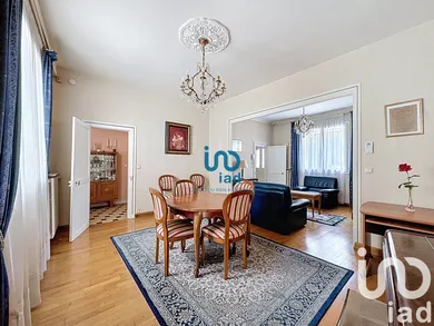 Townhouse at Épernay (51200)