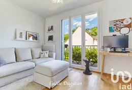 House in Jouy-en-Josas (78350)
