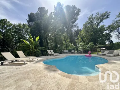 House in La Gaude (06610)