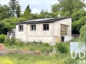 Village house at Lucy-le-Bocage (02400)