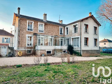 Demeure à Mandres-les-Roses (94520)