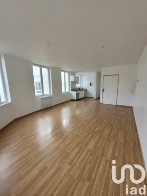 Apartment at Chauny (02300)