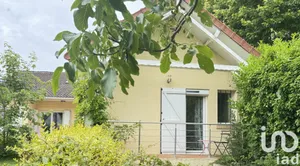 Maison traditionnelle à Plaisir (78370)