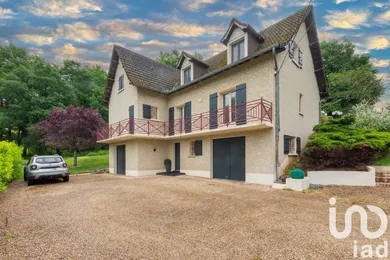 House at Voutezac (19130)